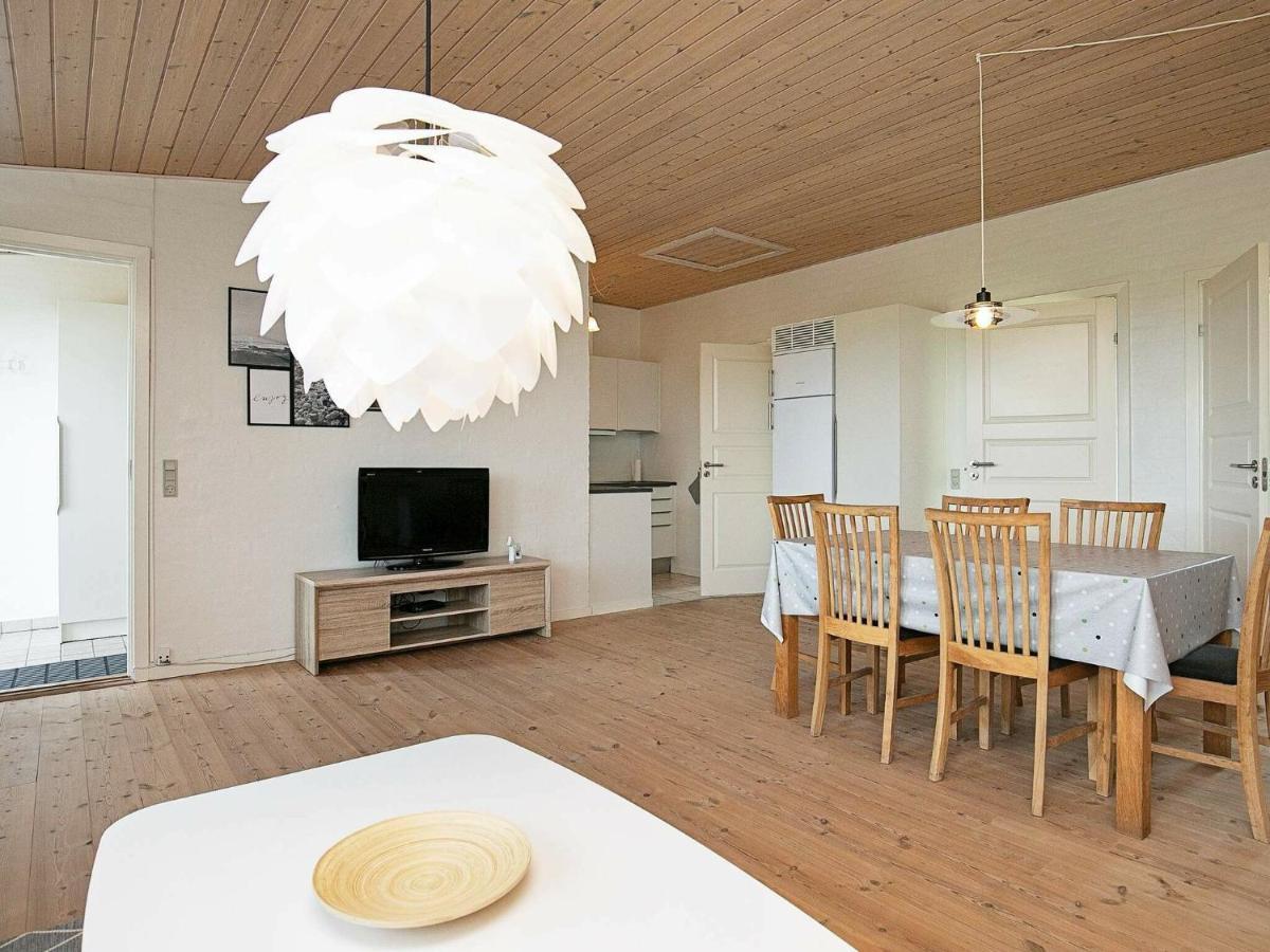 6 Person Holiday Home In Fåborg Habitación foto